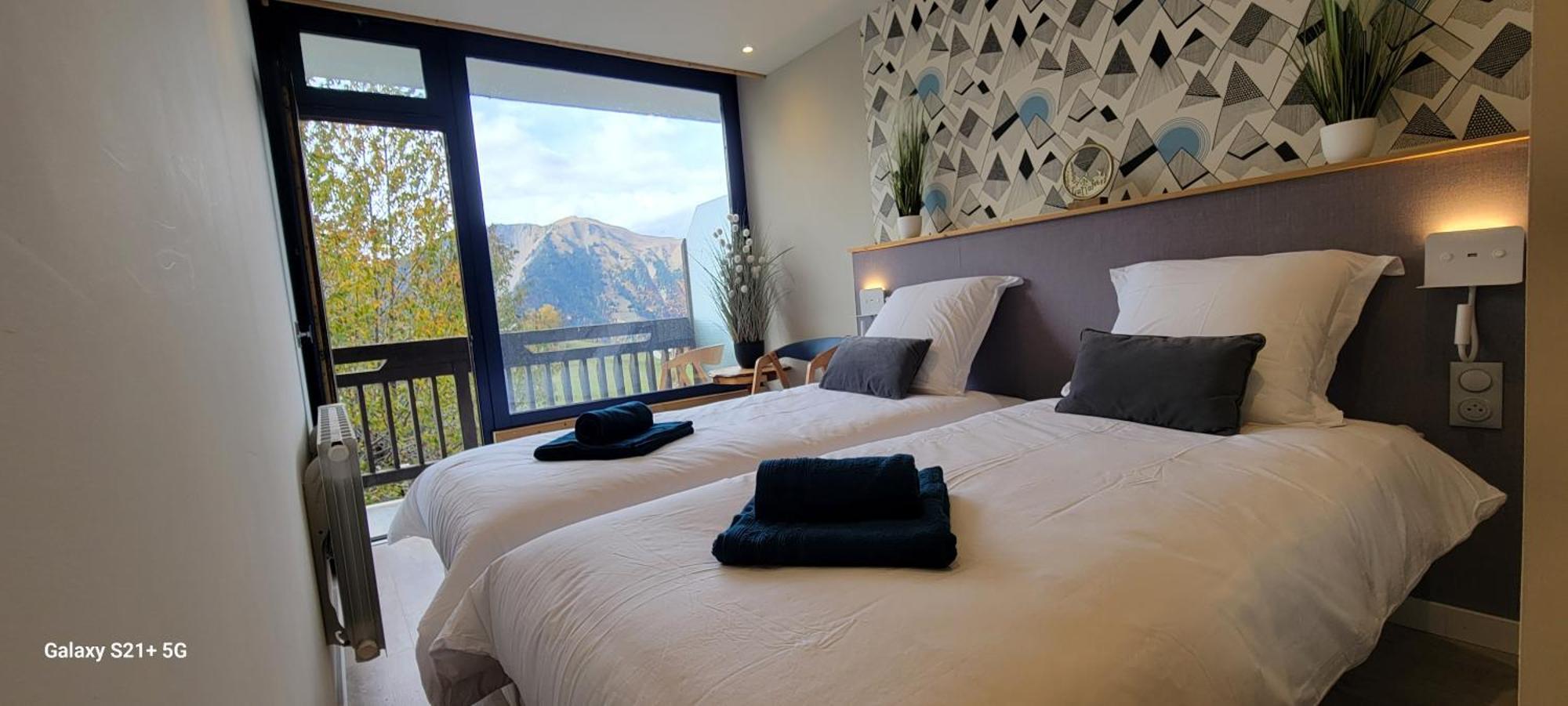 Hotel La Rua Albiez-Montrond